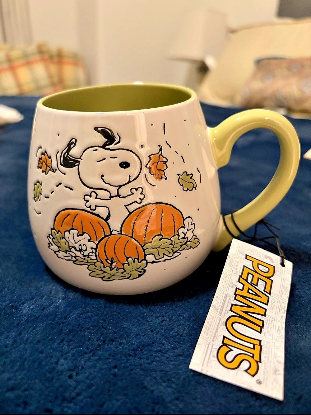 NWT Peanuts Snoopy Happy Fall Pumpkin Leaves Ceramic Mug - Picture 2 of 7